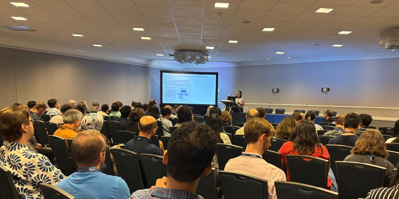 Graduate Students Present Their Work at ISMB 2026